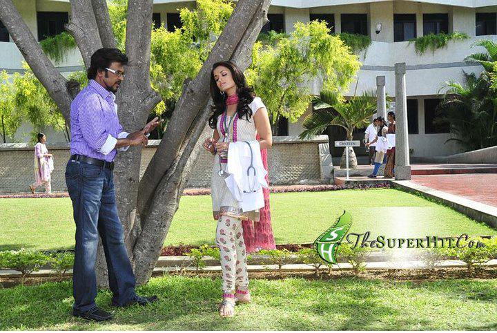 Rajnikanth's Endhiran The Robot Wallpapers, Latest Endhiran Movie Stills, Aishwarya Rai in Endhiran