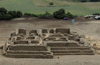 Ditemukannya Kuil yang Berusia 5.000 Tahun di Peru