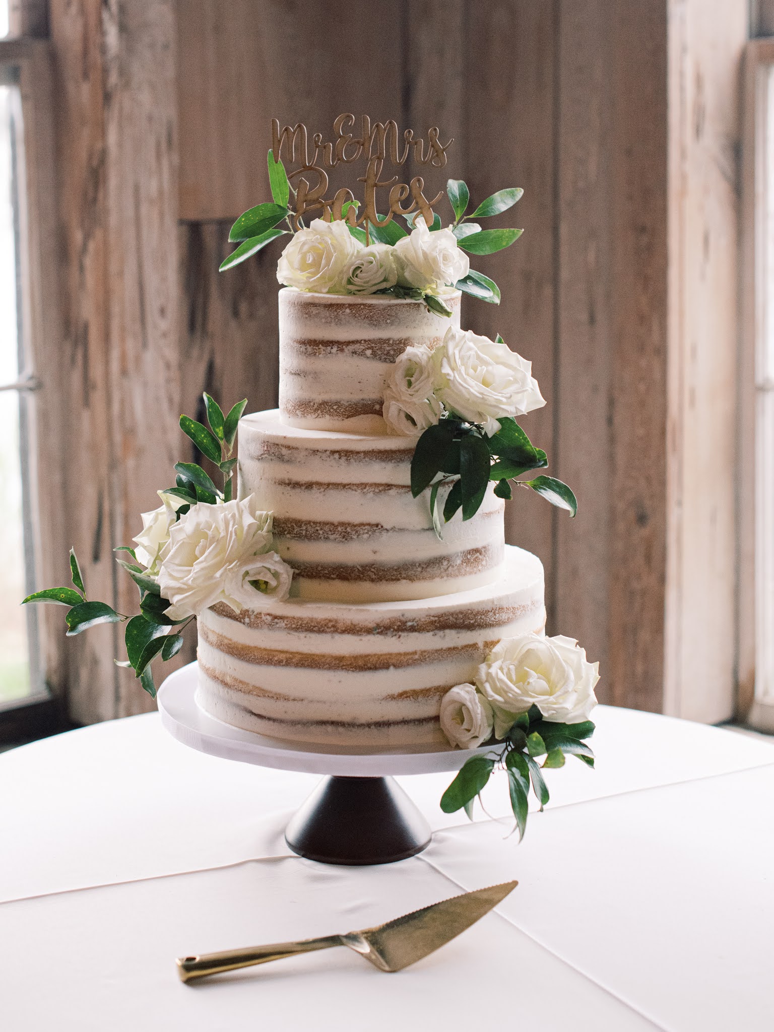 Charleston Wedding Cake Ashley Bakery - Chasing Cinderella