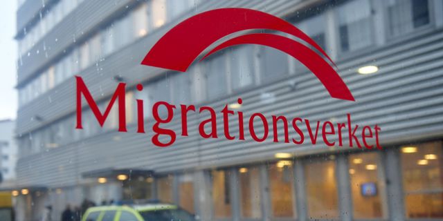 Migrationsverket stoppar beslut efter ny gymnasielag