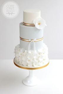 23 Gambar Foto Hiasan  Desain Kue  Pengantin Pernikahan 