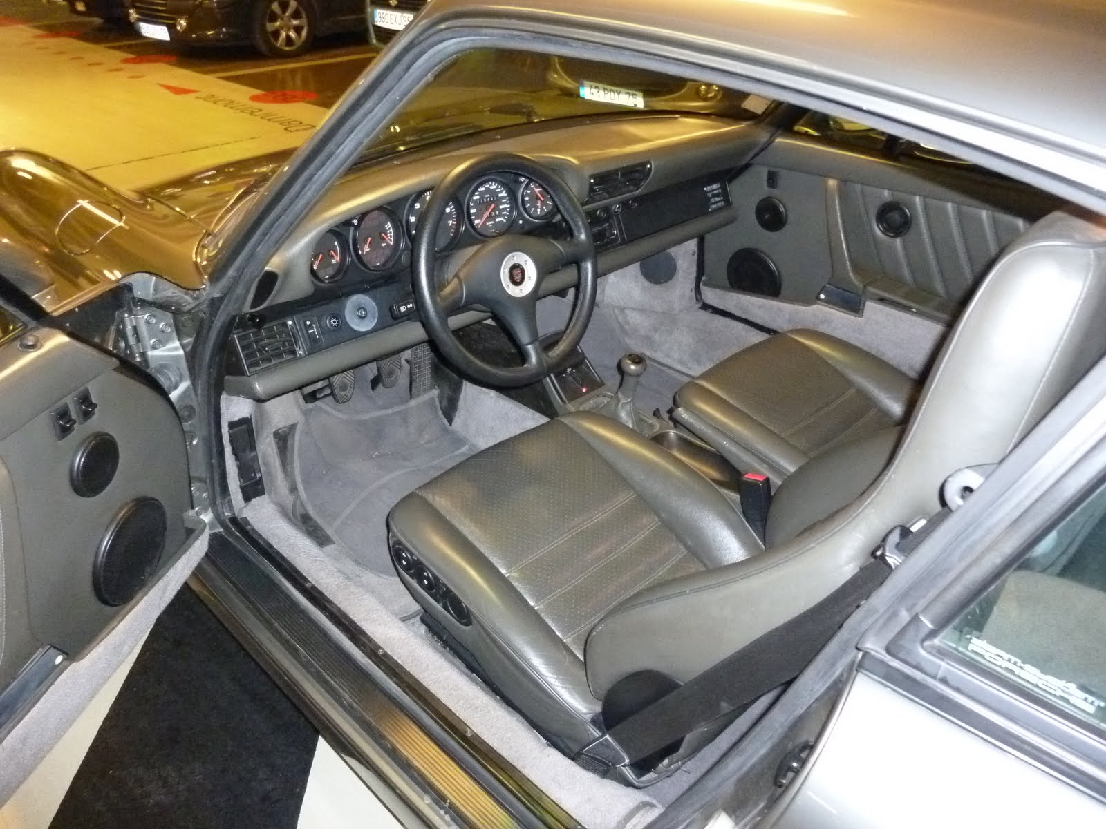 ... Dépôt-Vente Automobile Paris: Porsche 911 Carrera 2 type 964, 1989