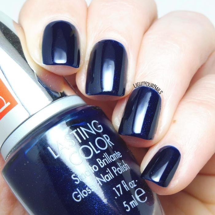 Smalto blu Pupa 702 Midnight Blue nail polish #nails #unghie #smalto #pupa #lightyournails