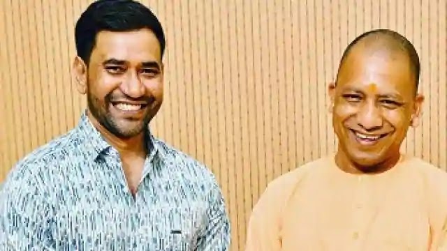 सीएम योगी आदित्यनाथ पर फिल्म बनाएंगे निरहुआ, जानें कैसे आया यह आइडिया