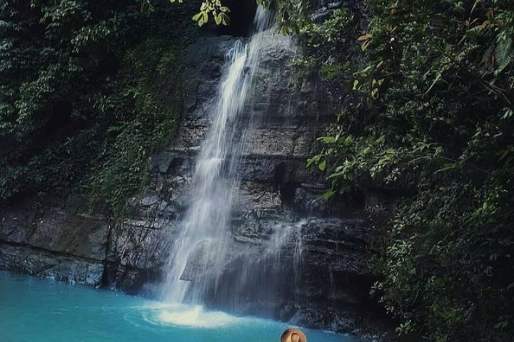 wisataair terjun  di cilacap