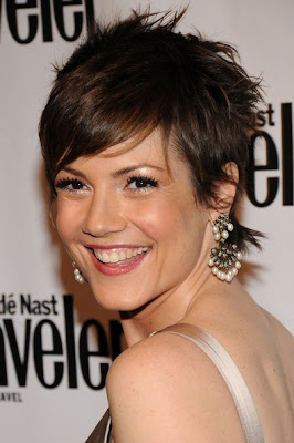 pictures Zoe Mclellan