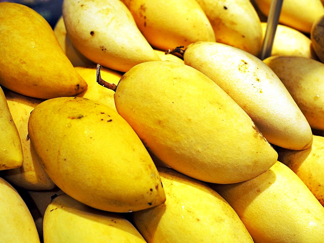 Thai Fruit Extravaganza - Golden Lily Mango