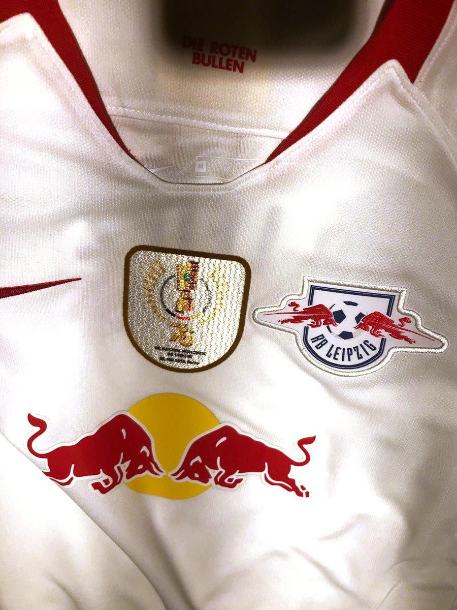 RB Leipzig enthüllt besonderes DFB-Pokal 2019 Patch für ...