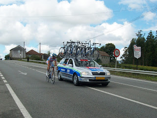 Volta Ciclista a España: Fotos do paso por Barro e da chegada a Pontevedra.