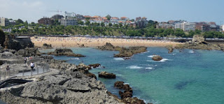 Playa del Camello desde la Península de la Magdalena.