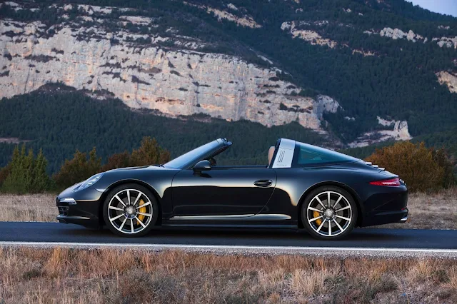 Porsche 911 Targa / AutosMk