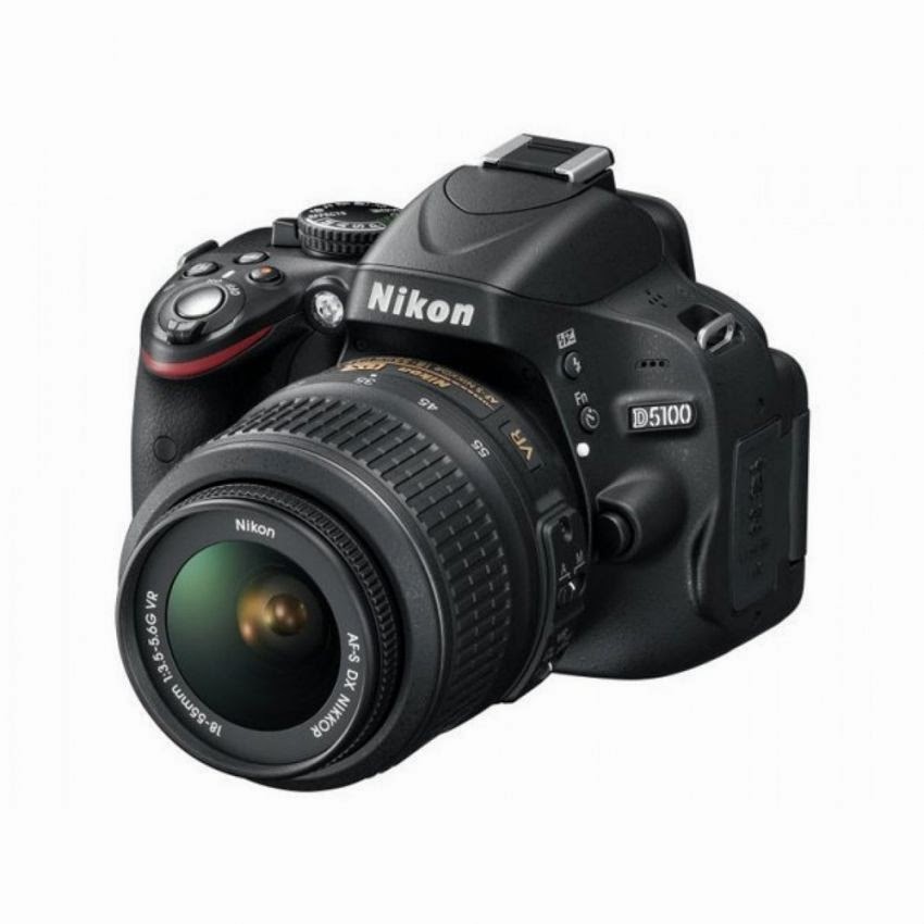 Nikon D5100 DSLR Camera Kit 18-55mm Lens 16.2MP + 8GB + Bag