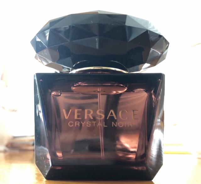 Nước hoa Versace Crystal Noir