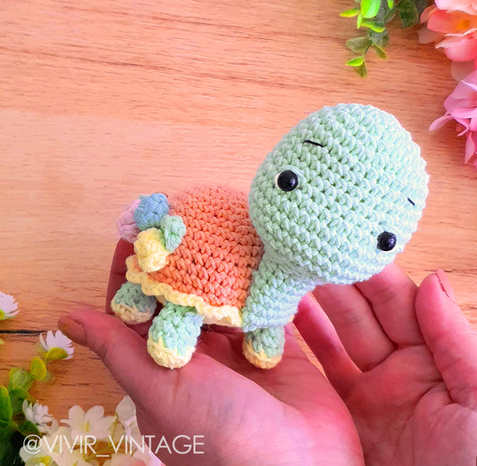 tortuga pequeña tejida a crochet