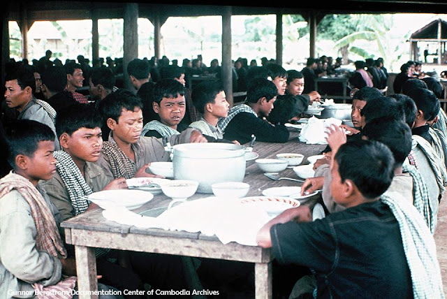 រេាងបាយសហករណ៍សម័យខ្មែរក្រហម-Khmer Rouge Communal Eating Hall.