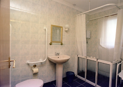 walk in tub,accessible bathtubs,handicap bathtubs,walk in bath shower,shower wheelchair