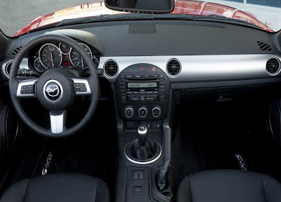 2013 mazda mx-5 miata interior