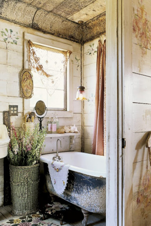 Rustic Bathroom Design Idea