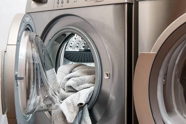 Máy giặt Aqua báo lỗi FC2 là gì?