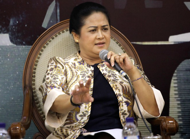 connie rahakundini bakrie siapa