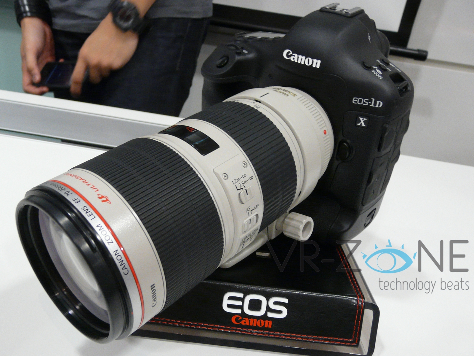 Kolom Harga: Harga Kamera Canon EOS-1D X