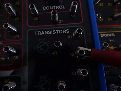 Testing electronic components with a multimeter ( Basics )