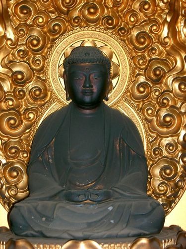 tuong-phat-adida-nhat-ban (112)