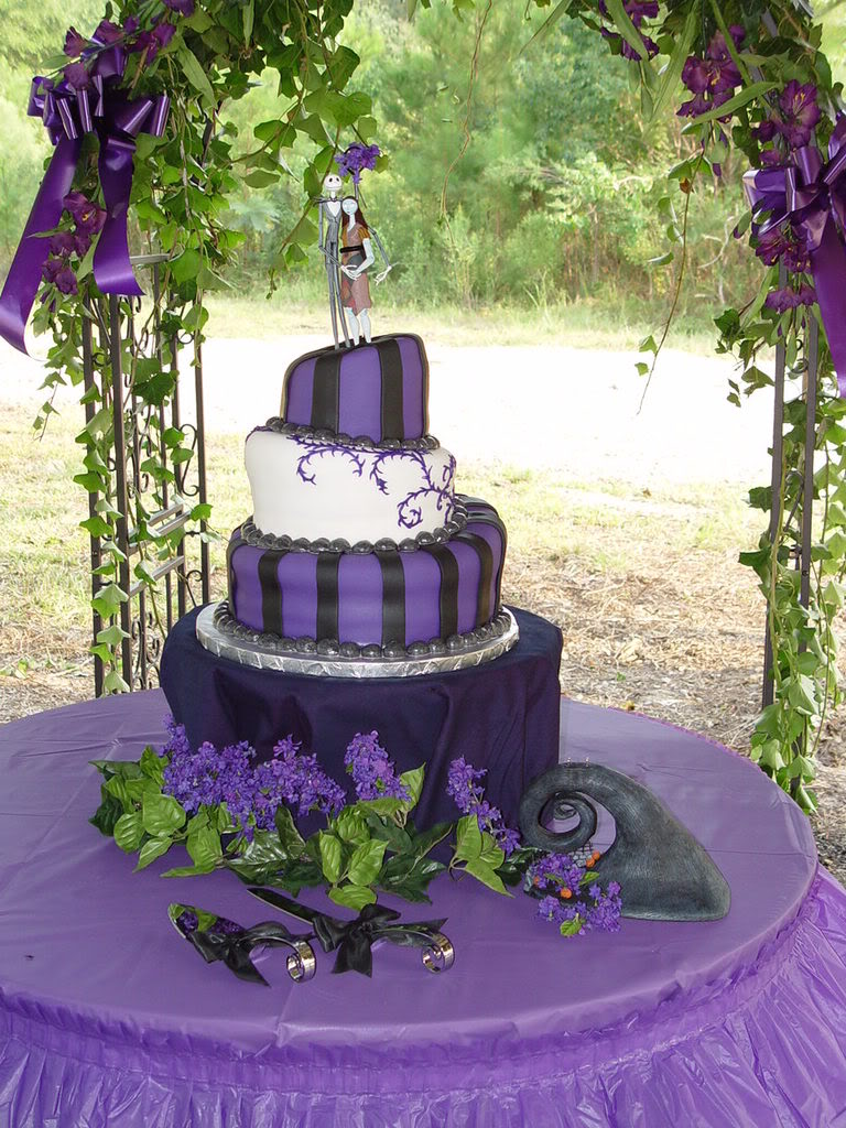  Wedding  Cakes  Pictures Nightmare  Before  Christmas  Wedding  