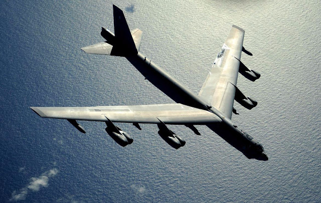 Boeing B-52 Stratofortress