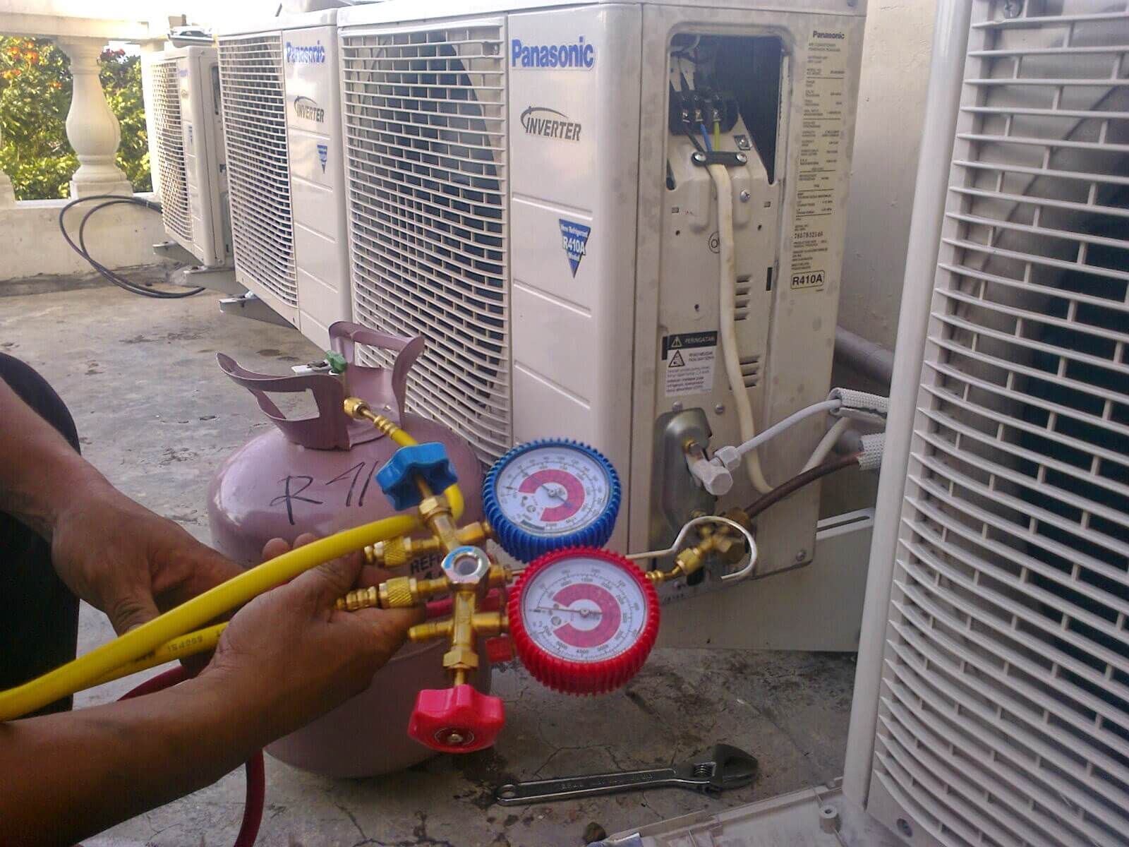 service ac surabaya pusat