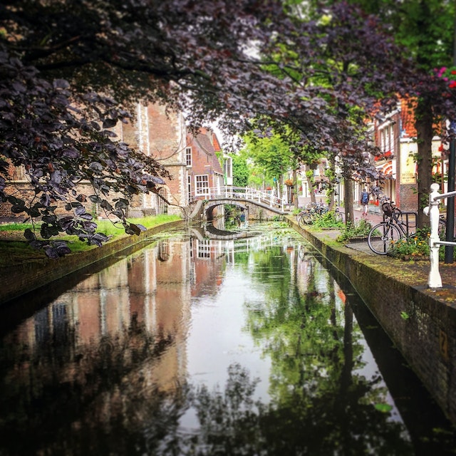 Venice canals - glide through the historic buildings and charming neighborhoods