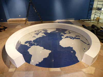 combien coûte une piste de cirque ; Fabricant piste de cirque ; piste de cirque pas cher ; ou acheter une piste de cirque ; piste de cirque vendeur ; piste de cirque scénographie ; piste de cirque décors ; piste de cirque devis ; piste de cirque vente ; piste de cirque en bois ; ou acheter une piste de cirque ; Tour de piste, fabrication tour de piste, fabrication piste de cirque, piste de cirque, circus ring, peinture sur le cirque, ismail et julien, ismail konate, julien kozlowski, conception, K circus, fine art circus, expo cirque, exposition sur le cirque,  la fabrique du monde,  Globes architecture et sciences explorent le monde, cite de l’architecture et du design, design, scène, citoyenneté, menuiserie, agence donner des ailes, dda, agence dda, juko access, juko concept, event design, designer d’événement, bureau d’étude et de conception, conception 3D,  , scénographie, makeover, space makeover,diy, muséographie, expographie, aménagement, bois, menuiserie, art, art contemporain, asd sx 290, dxr 12, dxs 15.