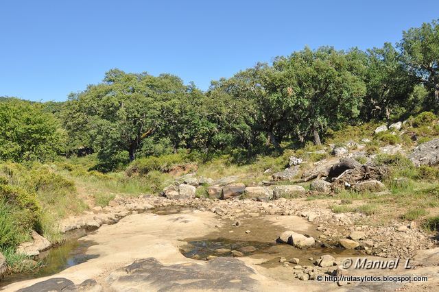 Lagunas del río Campobuche por los Llanos del Cabrizal y Culantro