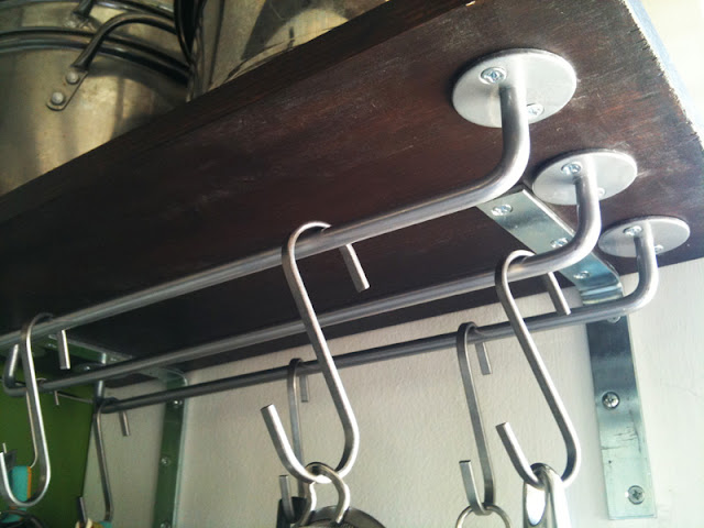 Shortened pot rack