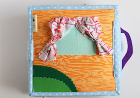 Handmade fabric travel dollhouse, quiet busy book, развивающая книжка, кукольный домик