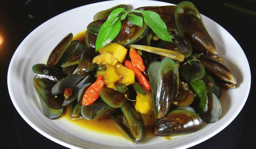 KERANG HIJAU BUMBU PEDAS KEMANGI