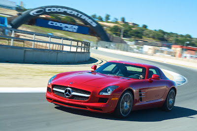 Mercedes SLS AMG