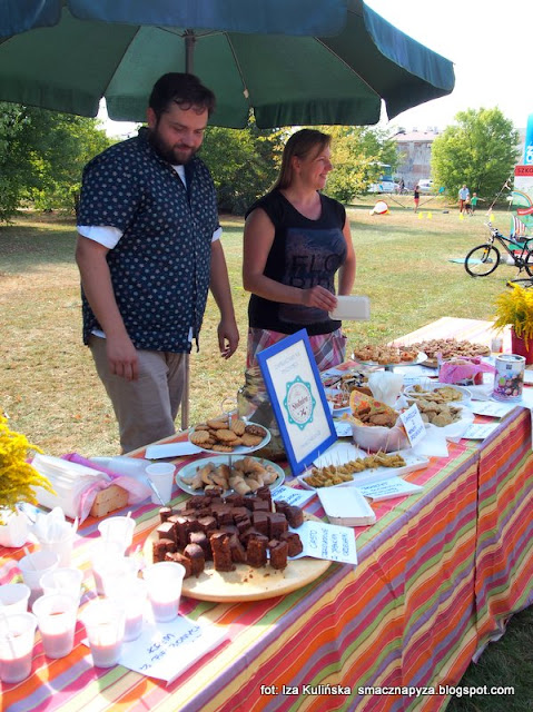 stowarzyszenie kulinarek , blogerzy kulinarni , blogerzy razem , piknik , blogerzy gotują, blogerzy częstują, stolnica , 