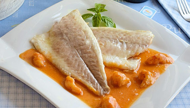 Dorada en salsa de gambas