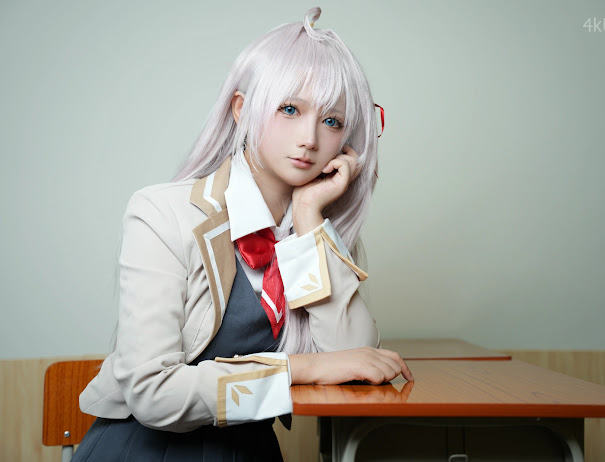 Coser@喜欢爱理吗 不时以俄语轻声遮羞的邻座艾莉同学