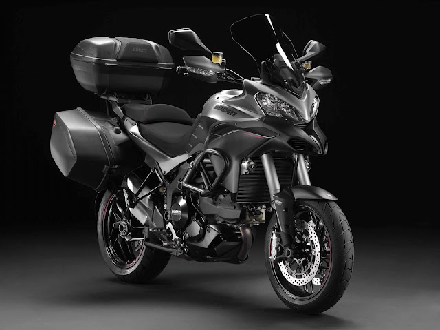 2013-ducati-multistrada-1200-S-touring-grease-n-gasoline-hydro-carbons.blogspot.com