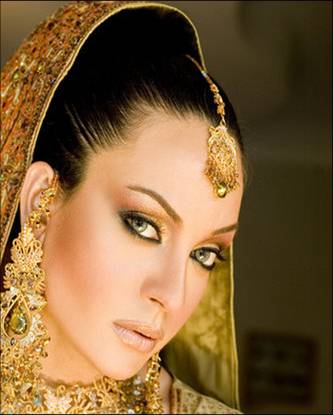 Indian Bridal Hair Makeup Hairstyles for Indian brides