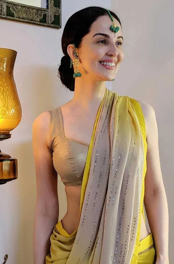 Rukhsar Rehman hot saree indian actress