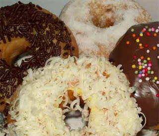 http://resepmasakanhot.blogspot.com/2012/05/donat-kentang.html