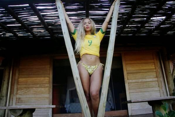 Sexy! Beyonce is ready for the World cup rocking a Brazilian Jersey 