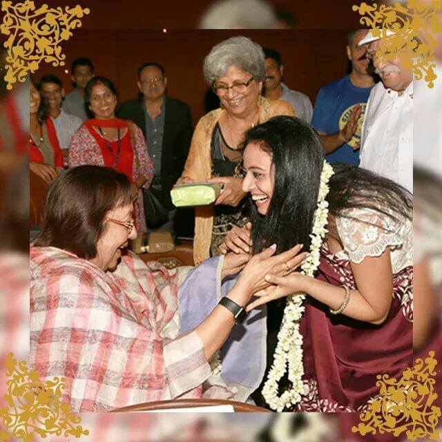 Oorvazi Irani with Minority Minister Dr. Najma Heptulla at the film premiere of The Path of Zarathustra