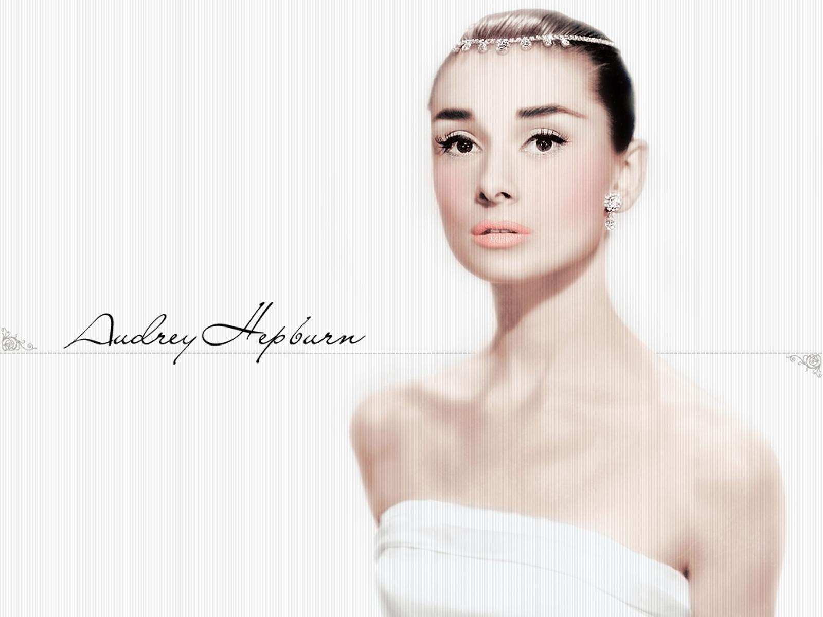 Audrey Hepburn Wallpapers - Audrey Hepburn Wallpaper