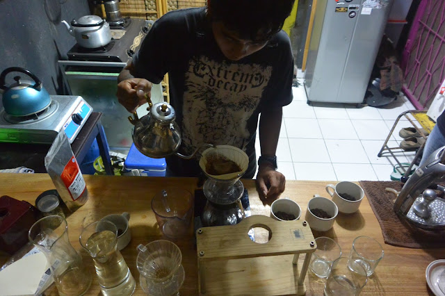 Kelas Kopi Papua Bomomani di Loepa Kopi