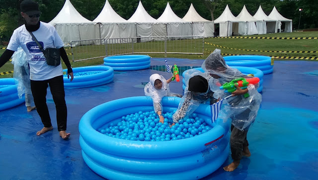 Manfaat bemain kolam bola