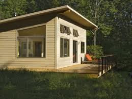 Simple Teak Wood House